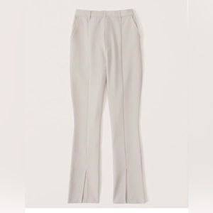 Abercrombie Split-Hem Tailored Slim Straight Pants
Color: CREAM
Size: 28